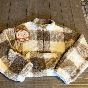 5/$25 Plaid Sherpa Pullover Size Small Cropped 
Very Soft